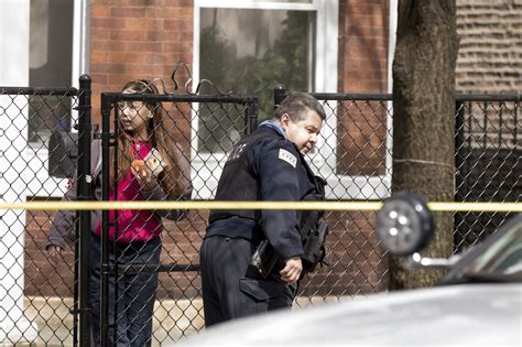 Father charged in murder of wife, daughter in Little Village fatal shooting
